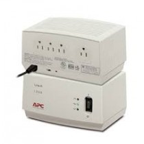 Regulador APC LE1200 Line-R, 1200VA, 680J, 4 Contactos - Envío Gratis