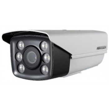 Hikvision Cámara CCTV Turbo HD Bullet para Interiores/Exteriores DS-2CE16C8T-IW3Z, Alámbrico, 1305 x 977 Pixeles, Día/Noche